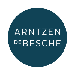 Arntzen de besche_logo_mt-konf._dark
